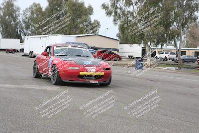 media/Jan-15-2023-CalClub SCCA (Sun) [[40bbac7715]]/Around the Pits/